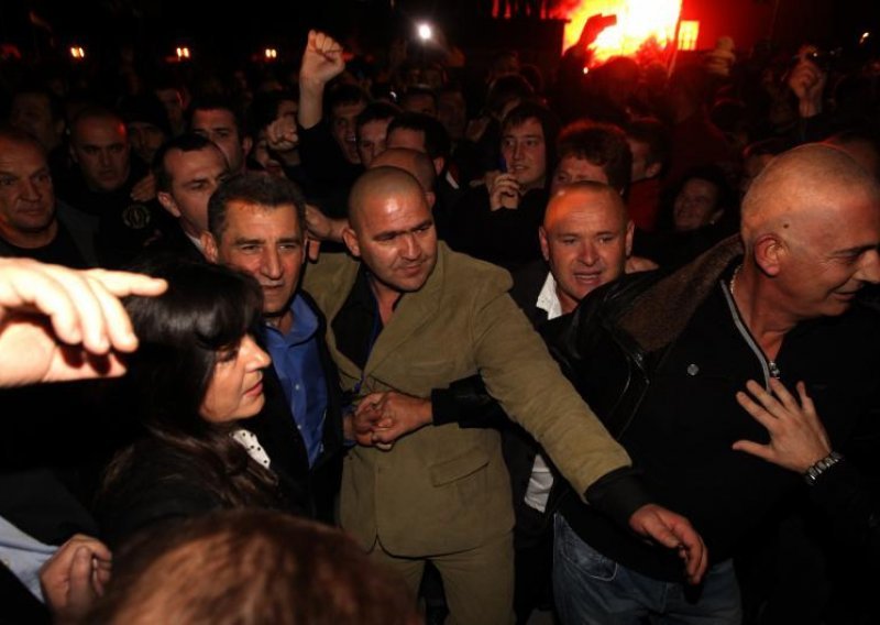 30,000 people welcome Gotovina to his hometown