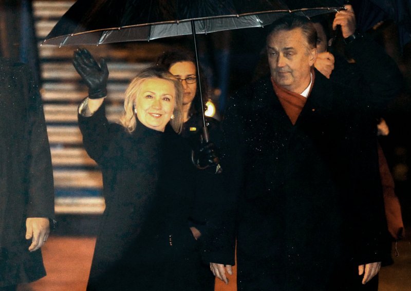 Clinton doputovala u Sarajevo