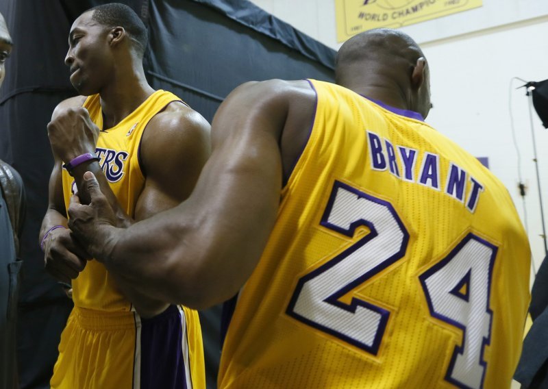 Nema panike, ali Bryant i Lakersi igraju očajno!