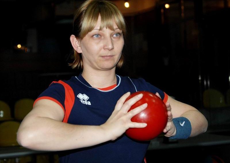 Peta pobjeda Kustošijanki, Zagrebu bod u Splitu