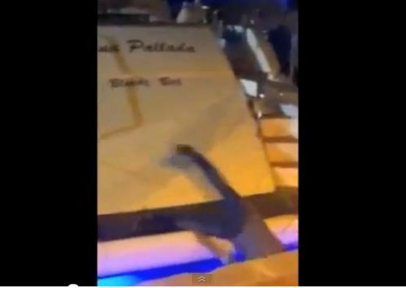 Je li ovo najsmješniji pijani pad u povijesti?