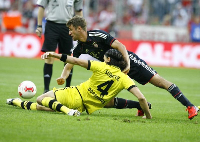 Hitzfeld: Borussija će i dalje otežavati život Bayernu
