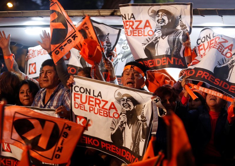 Kuczynski u tijesnom vodstvu pred Fujimori na predsjedničkim izborima u Peruu