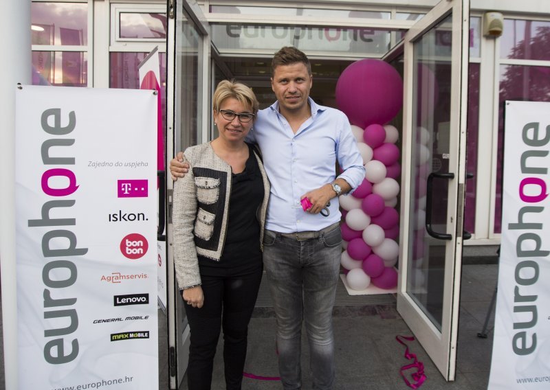 Otvoren showroom tvrtke Europhone