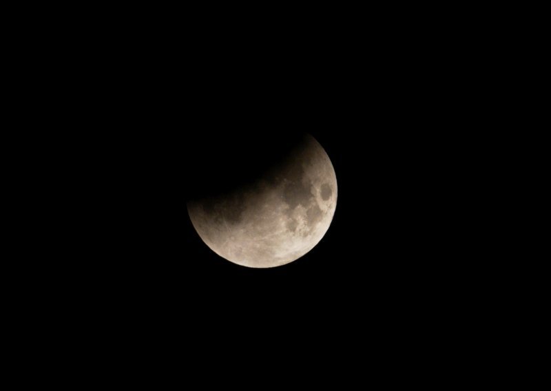 Maksimum skorašnje pomrčine Mjeseca najbolje će se vidjeti iz Malog Lošinja