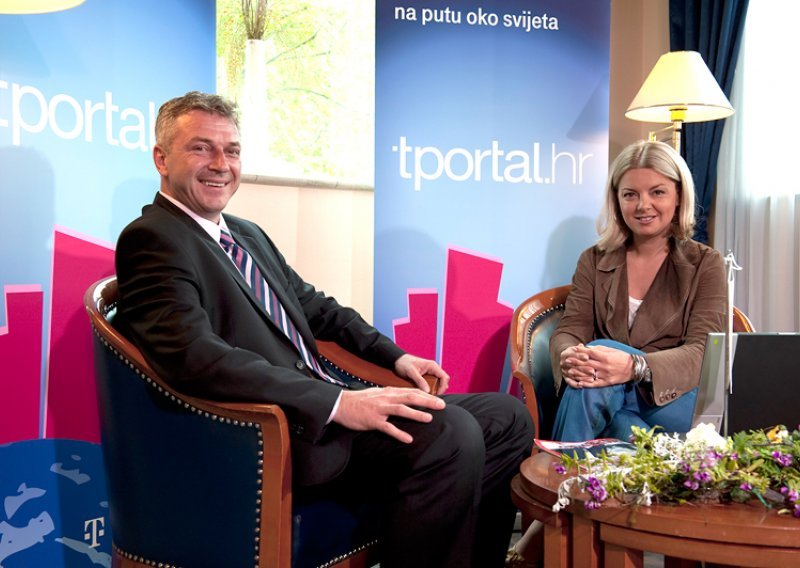 Ostojić preuzeo prednost, Kerum drugi!