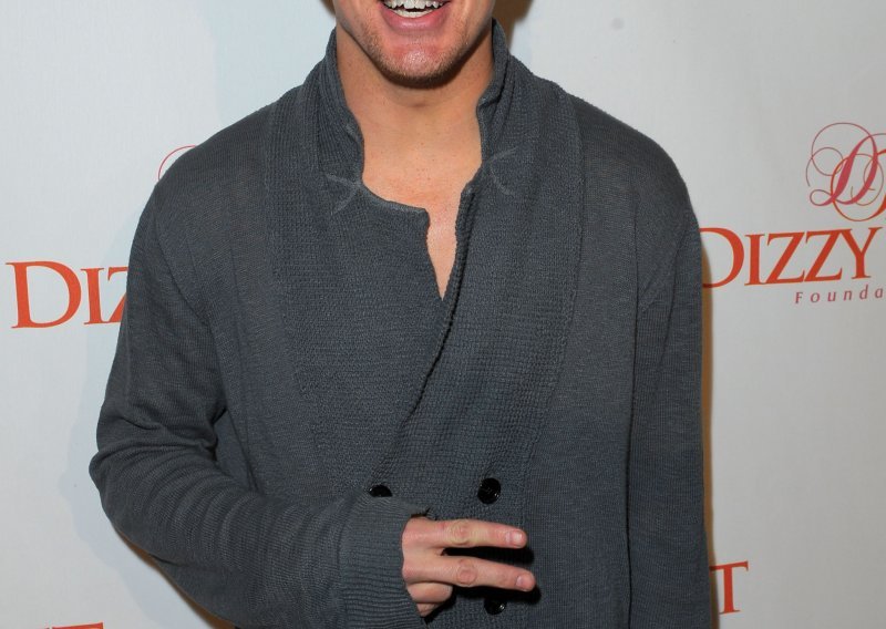 Chaning Tatum spalio penis na snimanju