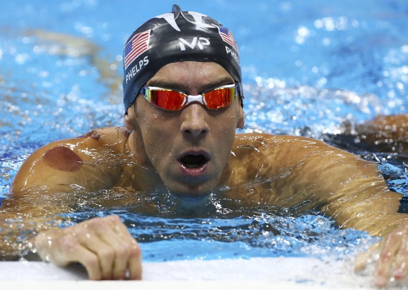 Phelps izgubio od morskog psa, gledatelji potpuno razočarani!