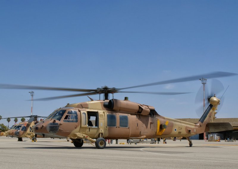 Varšava kupuje 21 američki Black Hawk, Airbus traži odštetu