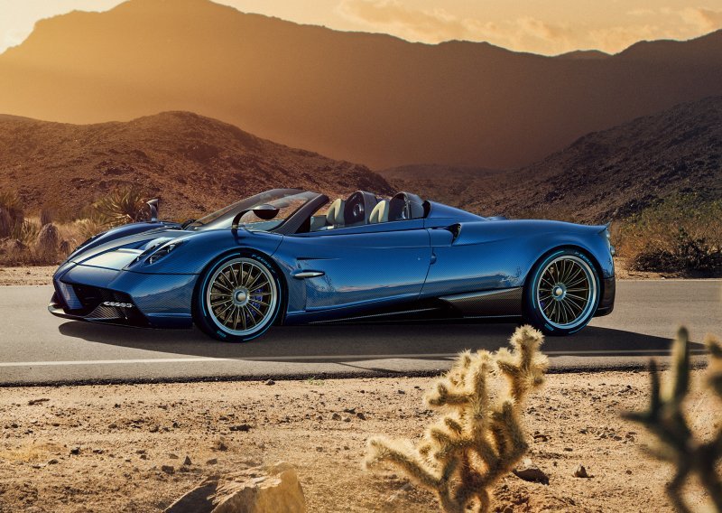 Pagani Huayra Roadster razvija 764 topless konja!