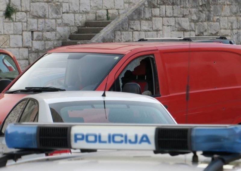 Pucnjava u Splitu: ubijena žena, ozlijeđen muškarac