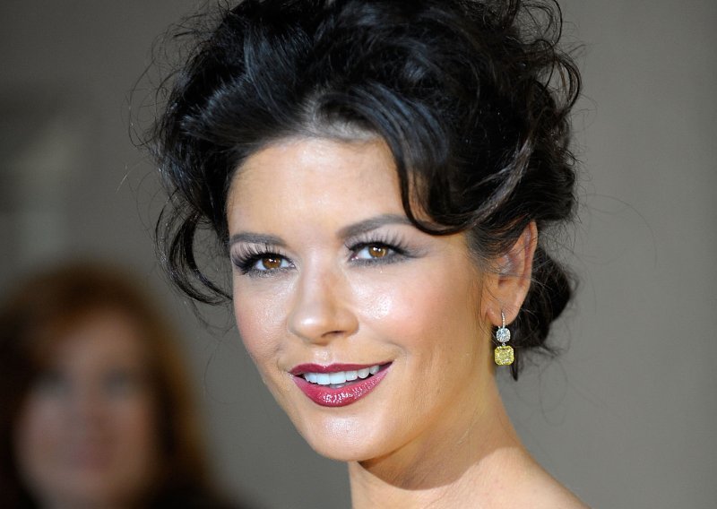 Catherine Zeta Jones zaradila 1,5 milijuna dolara za sedam minuta filma