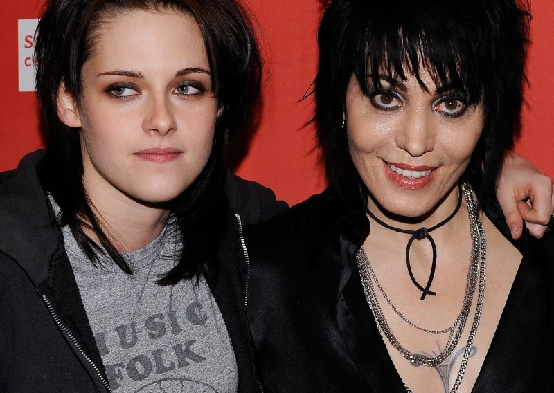 Našminkaj oči poput Kristen u filmu 'The Runaways'