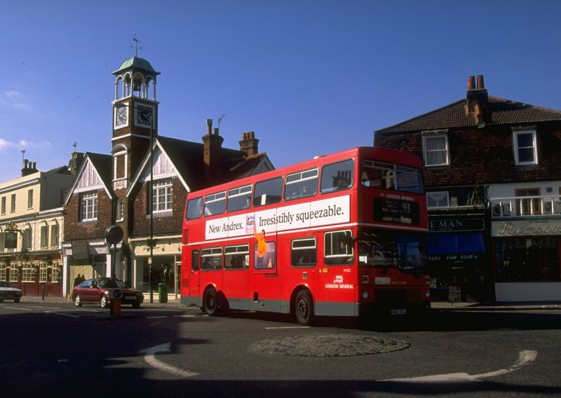 C. Ronaldo želi kupiti londonski autobus