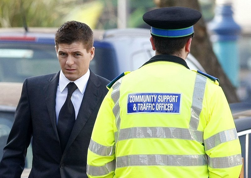 Gerrard oslobođen optužbi za fizički napad