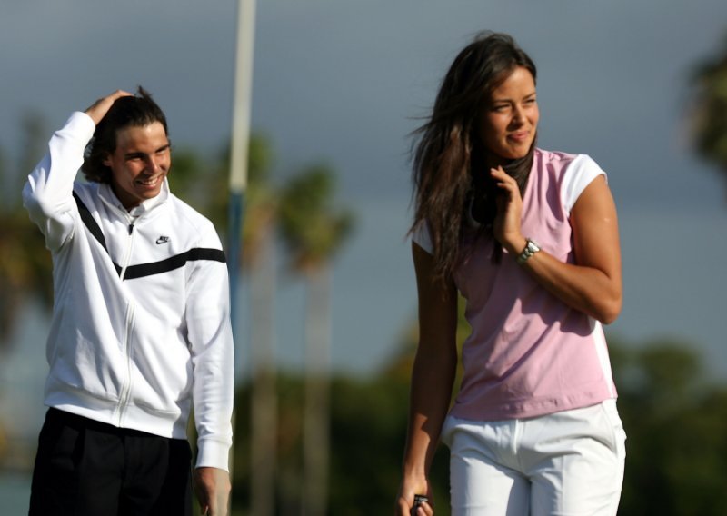 Nadal i Ivanovićka relaksiraju se golfom