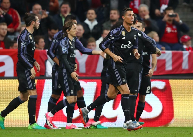Totalni preokret Reala; fenomenalni Ronaldo bacio Bayern na koljena