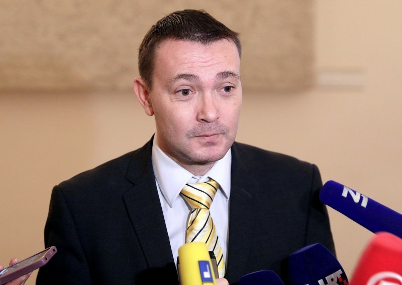 SDP pokreće opoziv ministra financija Marića i ne ide u Jasenovac