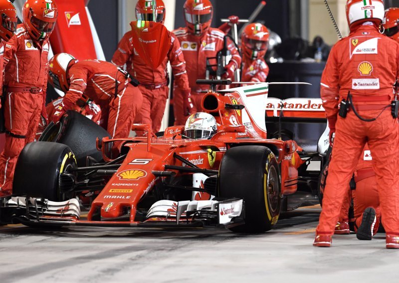 Ovo je čisti dokaz da Ferrari proživljava renesansu u Formuli 1!