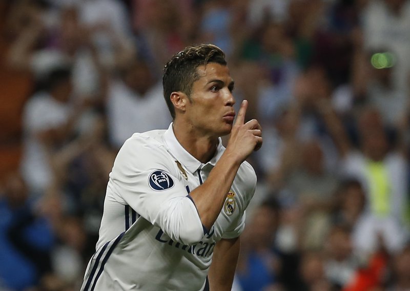 Ljutiti Cristiano Ronaldo poslao poruku navijačima; ovo im se neće svidjeti