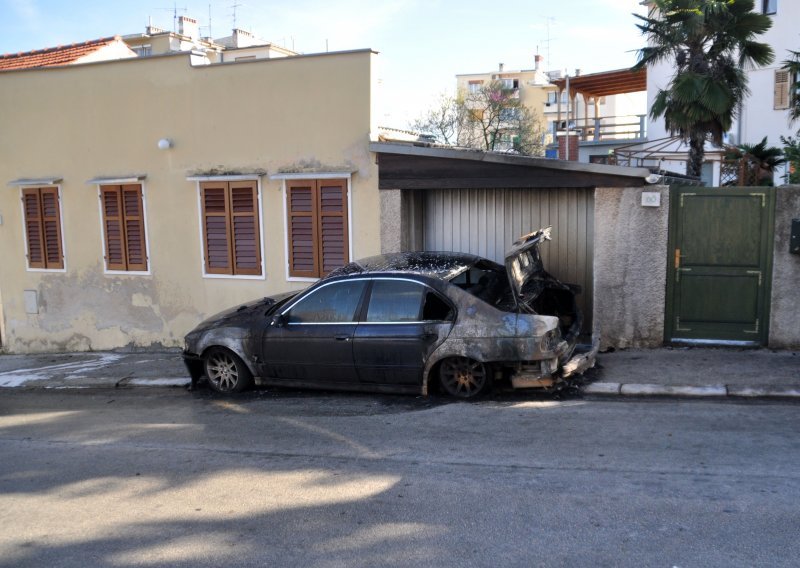 Ozlijeđena jedna osoba u eksploziji bombe u Herceg Novom