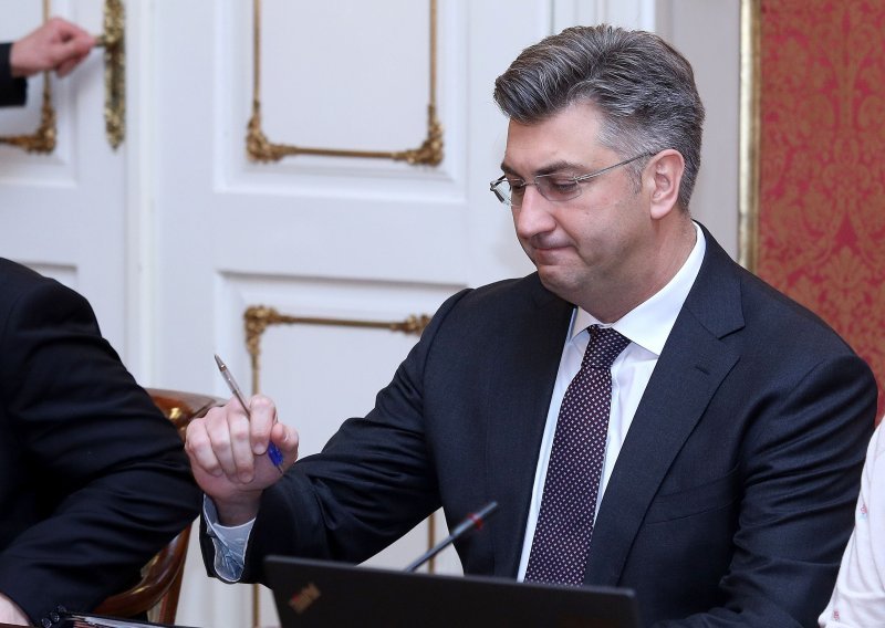 Mostovi ministri glasali protiv Marića, Plenković ih torpedirao iz Vlade!