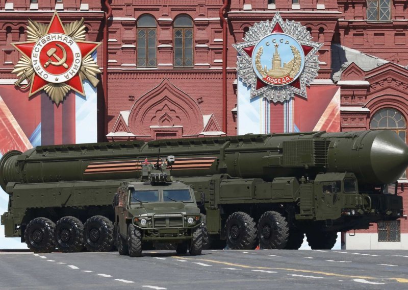 Pogledajte kako se Rusi pripremaju za dosad najveću vojnu paradu za Dan pobjede