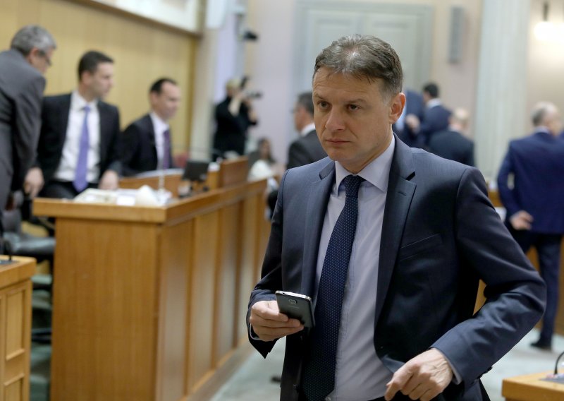Jandroković uvjeren da Plenković ima većinu, a kada će točno predložiti nove ministre, još ne zna