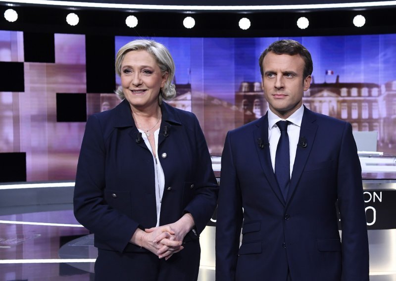 Le Pen i Macron raspalili teškom artiljerijom tijekom televizijskog sučeljavanja