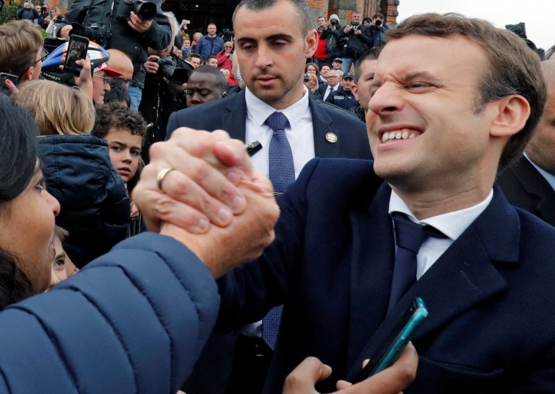 Francuska dobila najmlađeg predsjednika u povijesti. Tko je Emmanuel Macron?