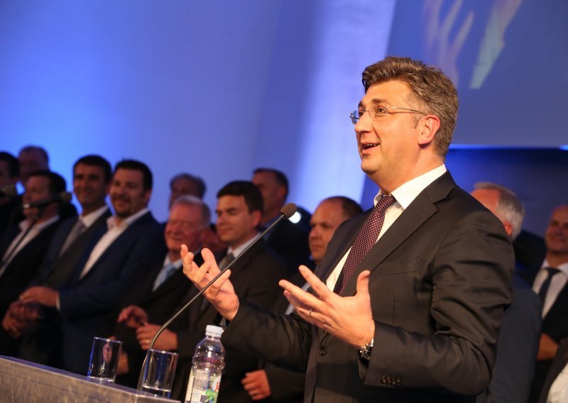 Plenković: Bernardić nastoji  nešto ušićariti u kampanji