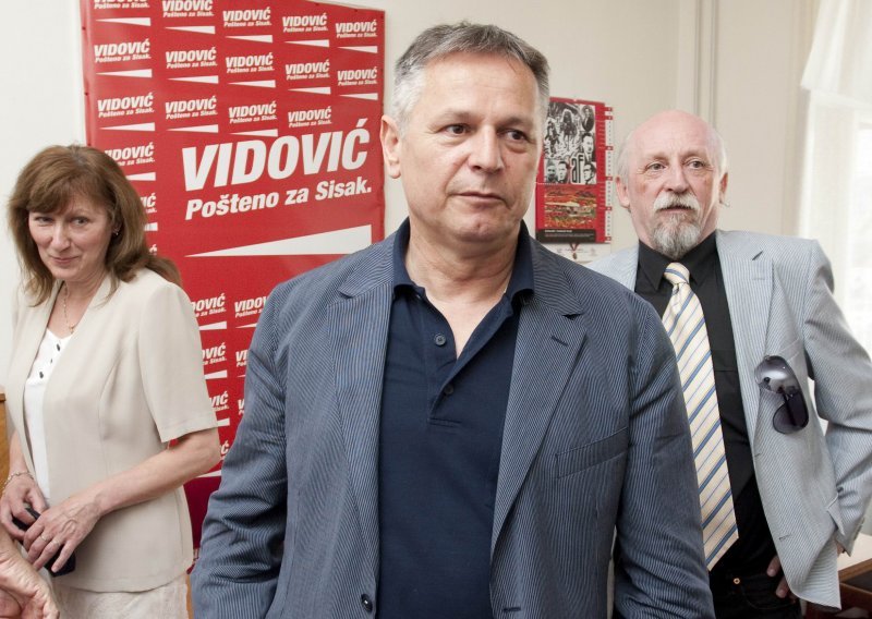 Vidović pozvao birače HSP-a i branitelje da glasaju za njega