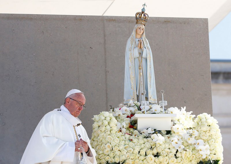 Papa o ukazanjima u Međugorju: Ta žena nija Isusova majka!