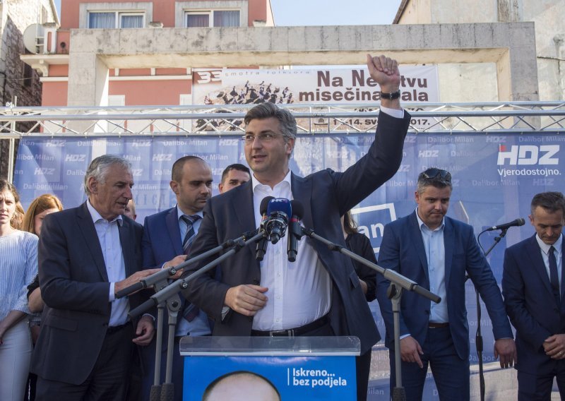 Plenković: Ovo je vrijeme razotkrivanja na hrvatskoj političkoj sceni
