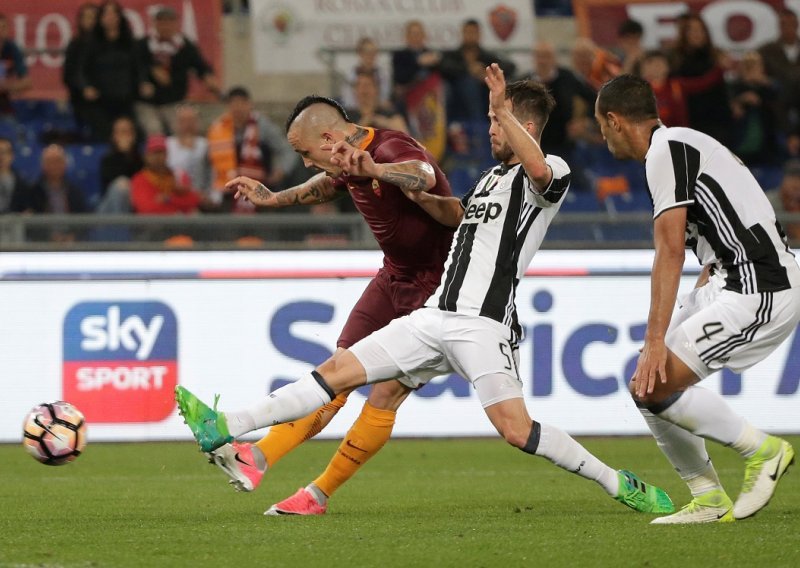 Juventus izgubio u Rimu i ostao bez proslave naslova prvaka