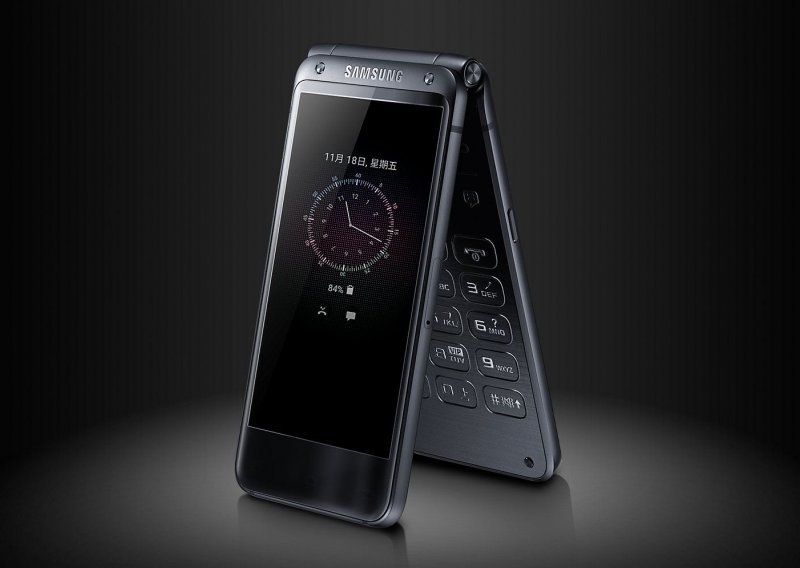 Samsung misli kako mobiteli na preklop nisu mrtvi, slažete li se?
