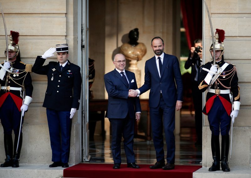 Macron imenovao novog premijera, konzervativca Edouarda Philippea