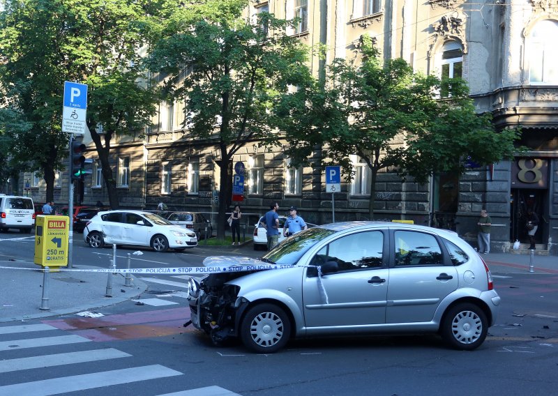 U nesreći u centru Zagreba ozlijeđene dvije pješakinje