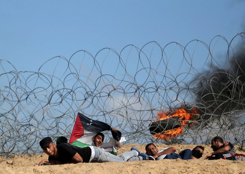Palestinski prosvjednici sukobili se s izraelskim snagama