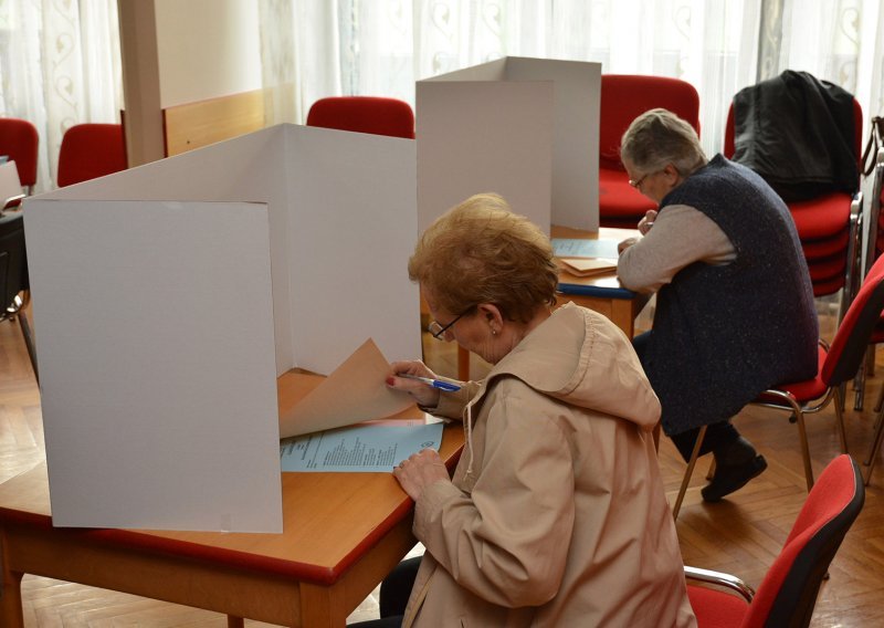 [ANKETA] Hoćete li u nedjelju izaći na birališta, i ako ne, zašto?