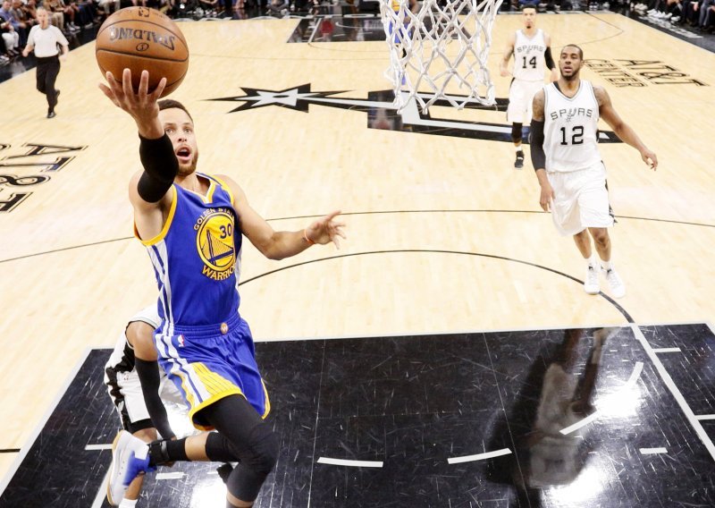Golden State postavio novi NBA rekord i sa stilom izborio veliko finale!