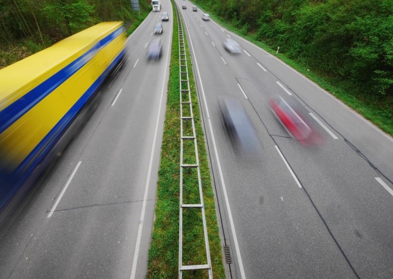 Zabrane za dizelaše šire se i na njemačke autoceste