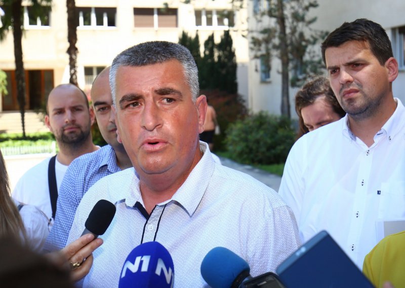 Bulj đonom na HDZ: Opljačkali su županiju za 2 milijarde kuna i pogoduju Blažu Petroviću