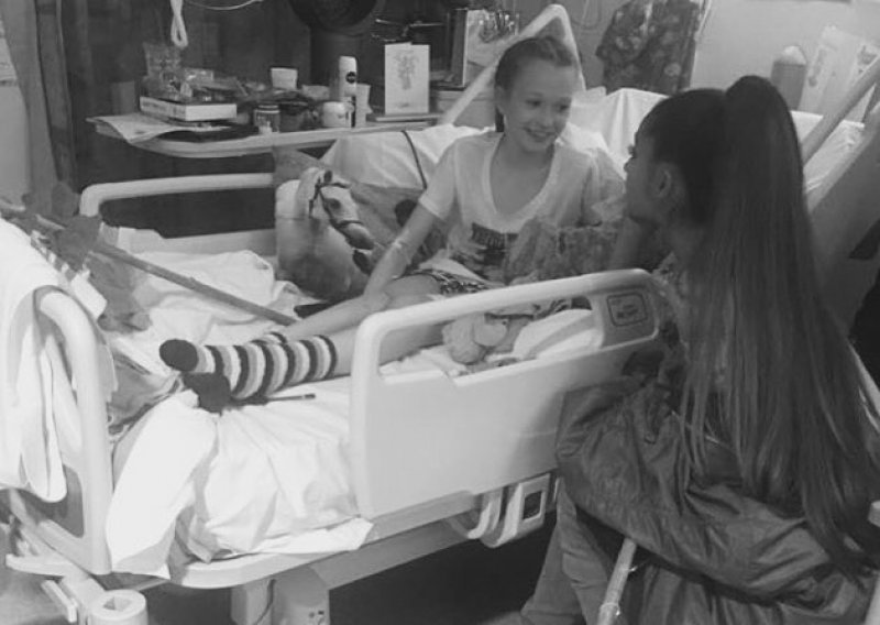 Ariana Grande posjetila obožavatelje ozlijeđene u terorističkom napadu