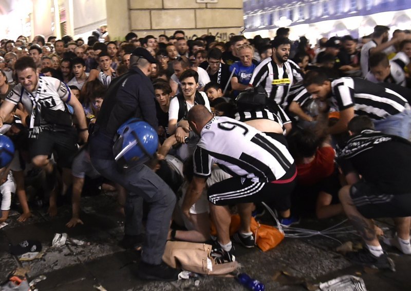 Gotovo 1.400 ozlijeđenih u stampedu u Torinu, dvoje u kritičnom stanju