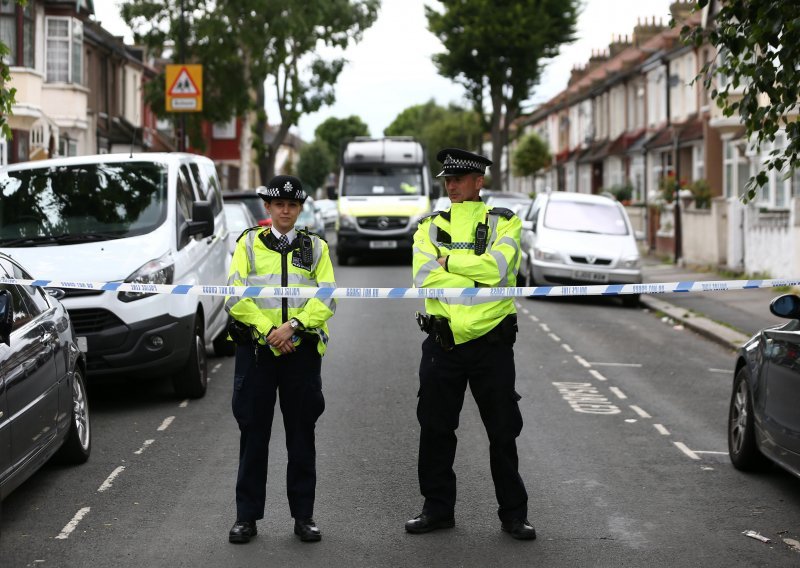 Jedan od napadača u Londonu imao irske dokumente