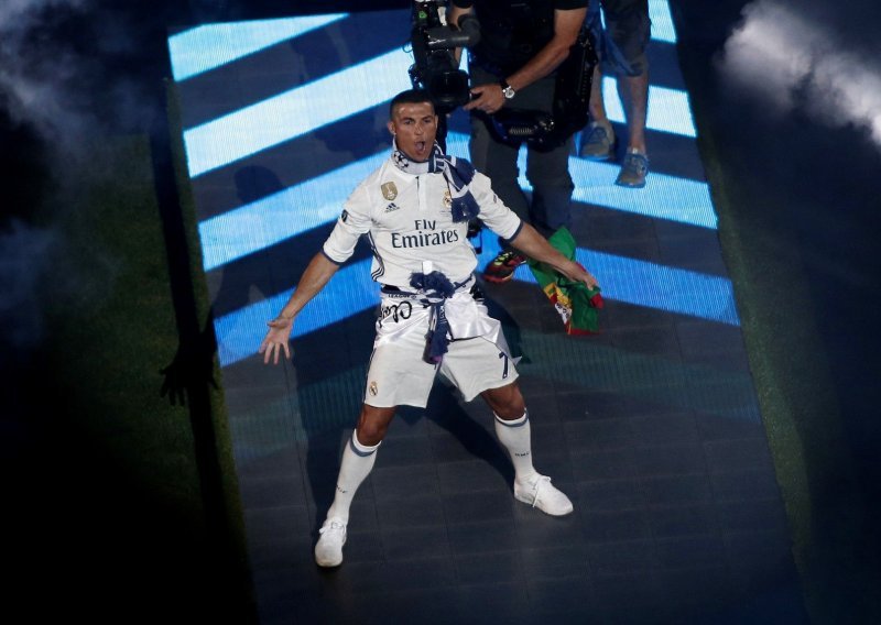 Ronaldova slatka osveta Messiju za provokaciju na El Clasicu