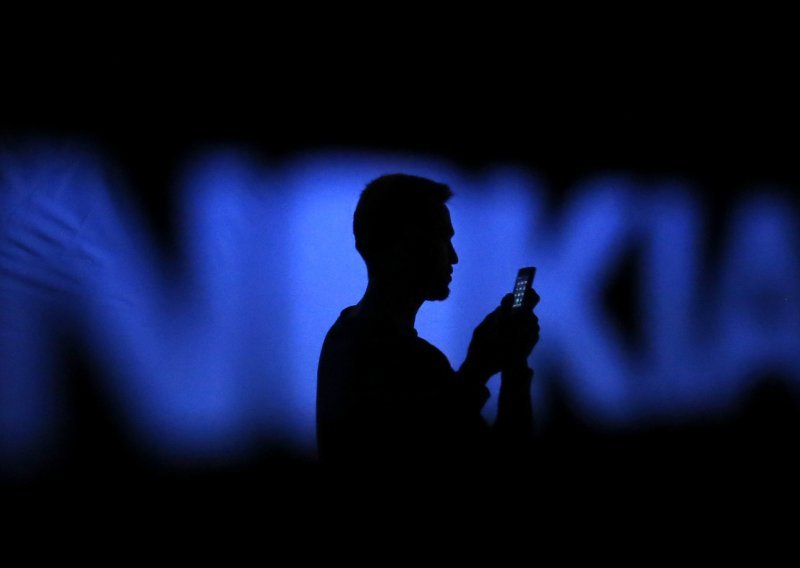 Nokia želi potpunu kontrolu nad Alcatel-Lucentom