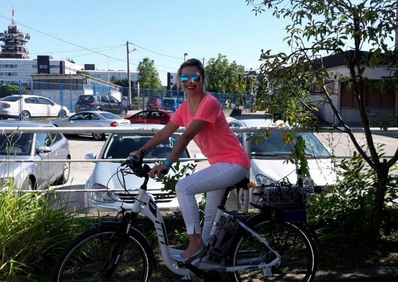 Mlada znanstvenica radi čuda: Izumila bicikl na vodik, sljedeće što kemija je - auto