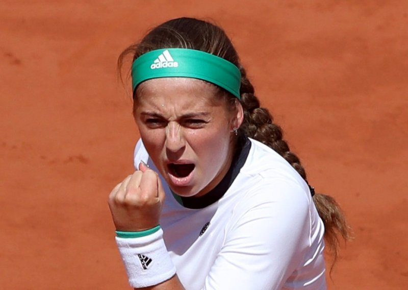 Mlada Jelena u Parizu okrenula tenis naglavačke: Može li ju itko zaustaviti!?